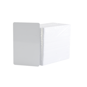 Paquete de 500 tarjetas de PVC UltraCard 30 mil CR80/ Diseñadas para impresión/ Sin Tecnologí­a