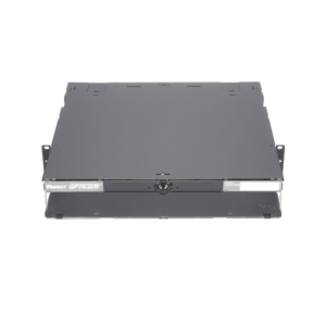 Panel de Distribución de Fibra óptica, Acepta 8 Placas FAP o FMP, Bandeja Deslizable e Inclinable Hacia Abajo, Hasta 192 Fibras, Color Negro, 2UR