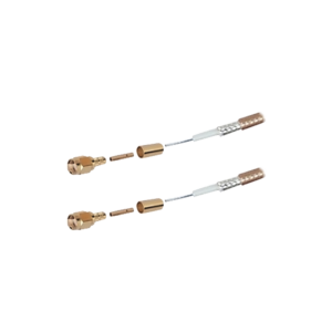 Jumper con RG-142/U de 60 cm y Conectores SMA Macho Inverso en los 2 extremos.