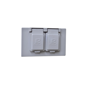 Tapa rectangular dúplex horizontal con  contratapa con mecanismo de auto-cierre de aluminio para uso de interiores y exteriores tipo RR.