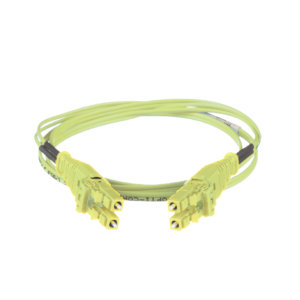 Jumper de Fibra óptica Multimodo 50/125 OM5, LC-LC Uniboot Duplex, LSZH, Color Verde Lima, 2 Metros