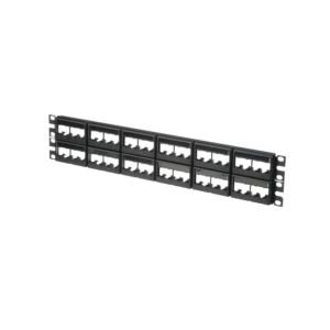 Panel de Parcheo Modular Mini-Com (Sin Conectores), Plano, Sin Blindaje, Con Etiqueta y Cubierta, de 48 Puertos, 2UR