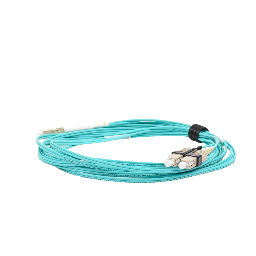 Jumper de Fibra ?ptica Multimodo 50/125 XGLO OM3, LC-SC Duplex, OFNR, Color Aqua, 5 Metros (16.40 Pies) - Imagen 4