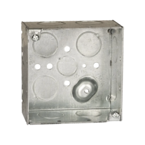 Caja Cuadrada Galvanizada  de 4 x 4" / Profundidad 2 1/8 / 11 Entradas de 3/4" y 1 de 1/2".