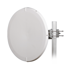 Antena Direccional de Alto Rendimiento / 30.5 ?? 1 dBi / 2 ft / 5.9-7.125 GHz / Conectores RP-SMA / Alto Aislamiento al Ruido / Fǭcil Montaje y herraje de acero inoxidable /  Radomo Incluido