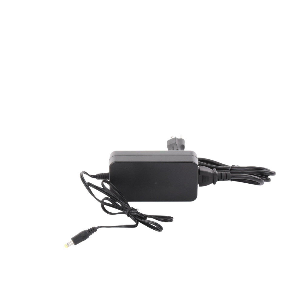 Fuente de poder con Cables de Extensión para Mayor Alcance 12 Vcc / 5 Amperes / Profesional / 0.5 metros a la toma de alimentación / 0.5 metros a la conexión del dispositivo - Imagen 2