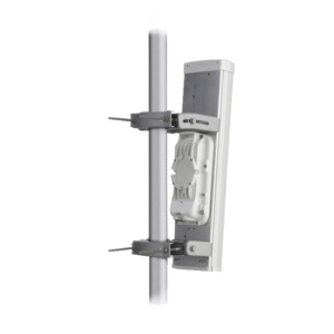 Estaci??n base grado industrial PMP 450i IP-67, filtro dinǭmico para interferencia 4900-5925 MHz con antena de 90 grados, hasta 300 Mbps. (PN: C050045A005A)