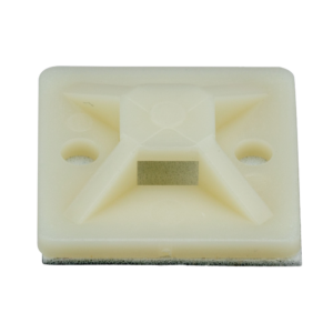 Montaje-Sujetador Adhesivo STRONGHOLD de 4 Vías de 1" x 1" x 1/4", Color Natural,  Nylon 6.6 Retardante de Llamas V-2, Paquete de 100pz