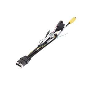 Cable adaptador / posibilita la inclusi??n de un canal IP, incorpora salida de video conector tipo aviaci??n 4 pines y datos RS485 / compatible con modelo XMR406NAHD