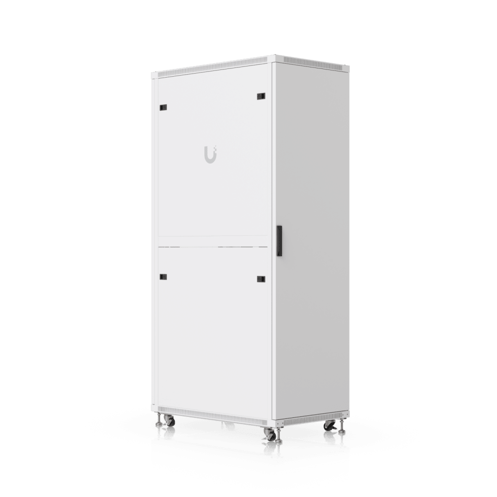 UACC Rack Cabinet 42U (600 ?? 1000 mm) ??? Gabinete de Piso Totalmente Ensamblado con Ventiladores Integrados, Paneles Removibles, Ruedas con Seguro y Puerta Frontal de Vidrio Templado - Imagen 3