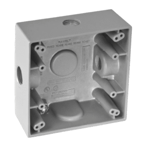 Caja Cuadra de 1/2" a Prueba de  Intemperie/ Cuenta con 3 salidas.